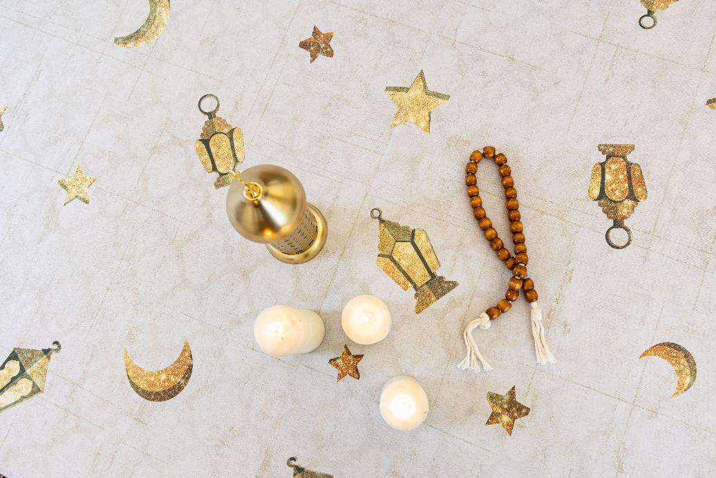 The Sparkling Ramadan Icons Table Cover