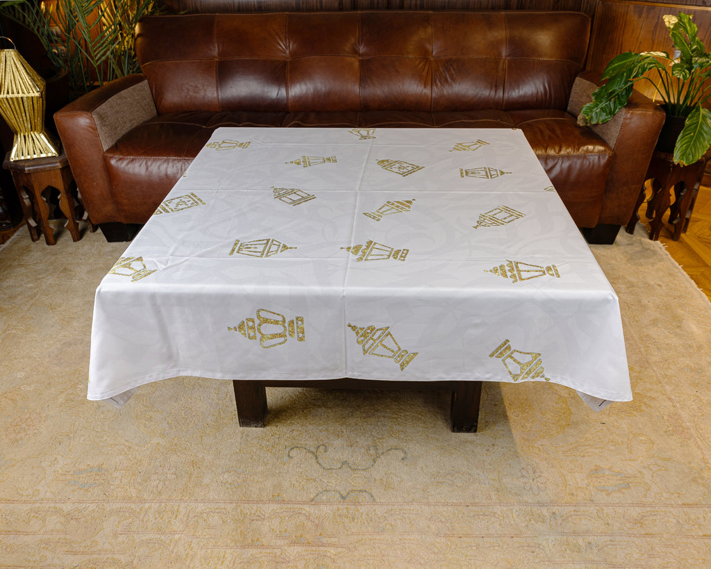 The Mini Shimmery fawanis table cover