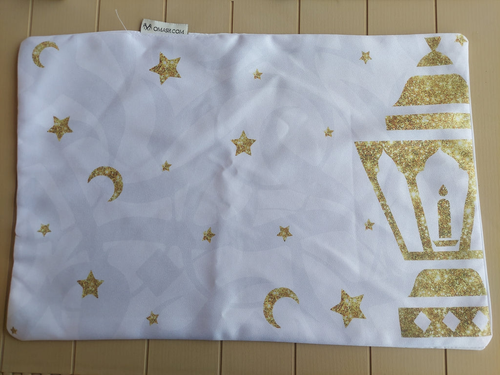The Shimmery lantern placemat