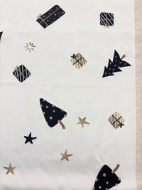 The Wintertime Whispers table cover