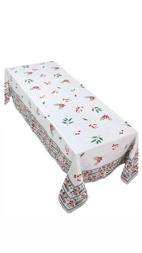 The Classy Mistletoe table cover
