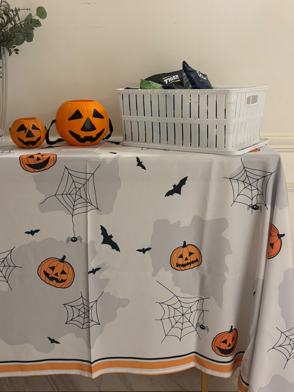 The Spooky Web Pumpkin table cover