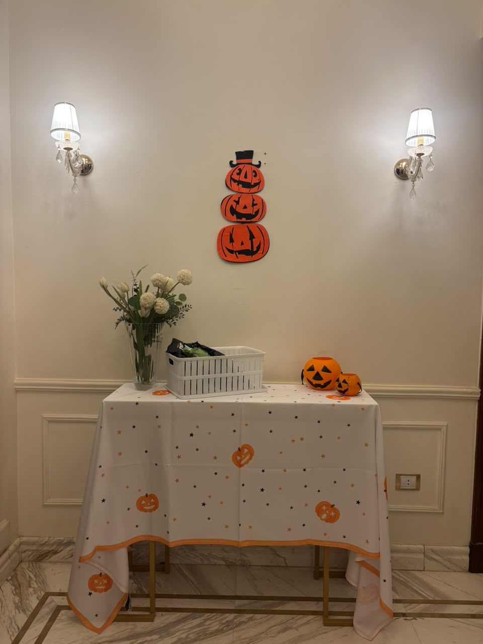 The Wicked Pumpkins table cover