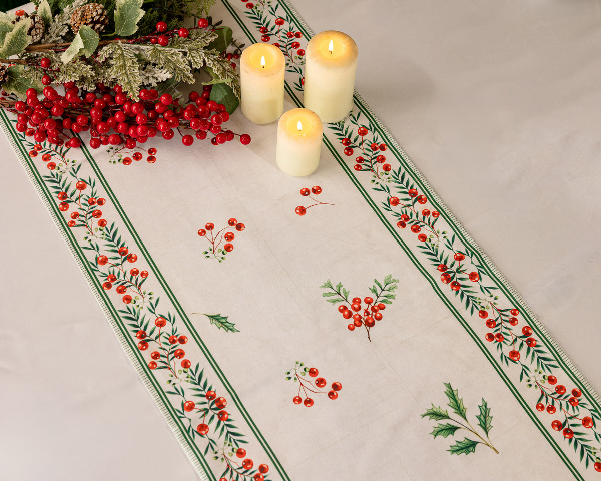 The Mistletoe Motif Runner