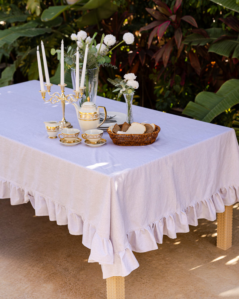 Che Bella Ruffles Table cover (Pre-Order takes 10 days) - table covers