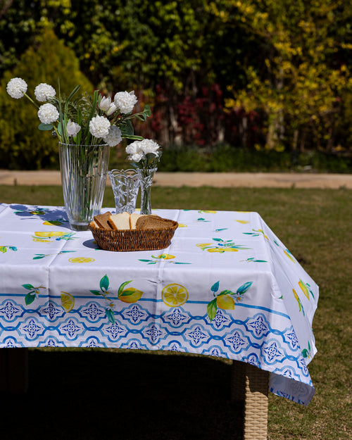 The Citrus Splash Table Cover