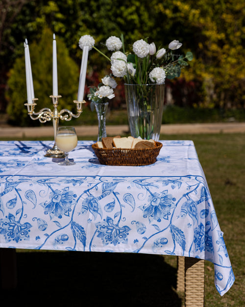 The Heavenly Garden Table Cover