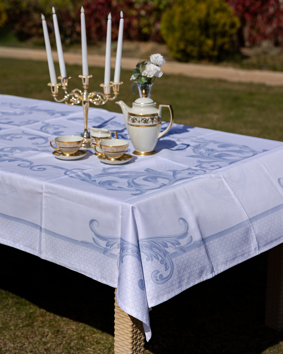 The Royal Grey Table Cover