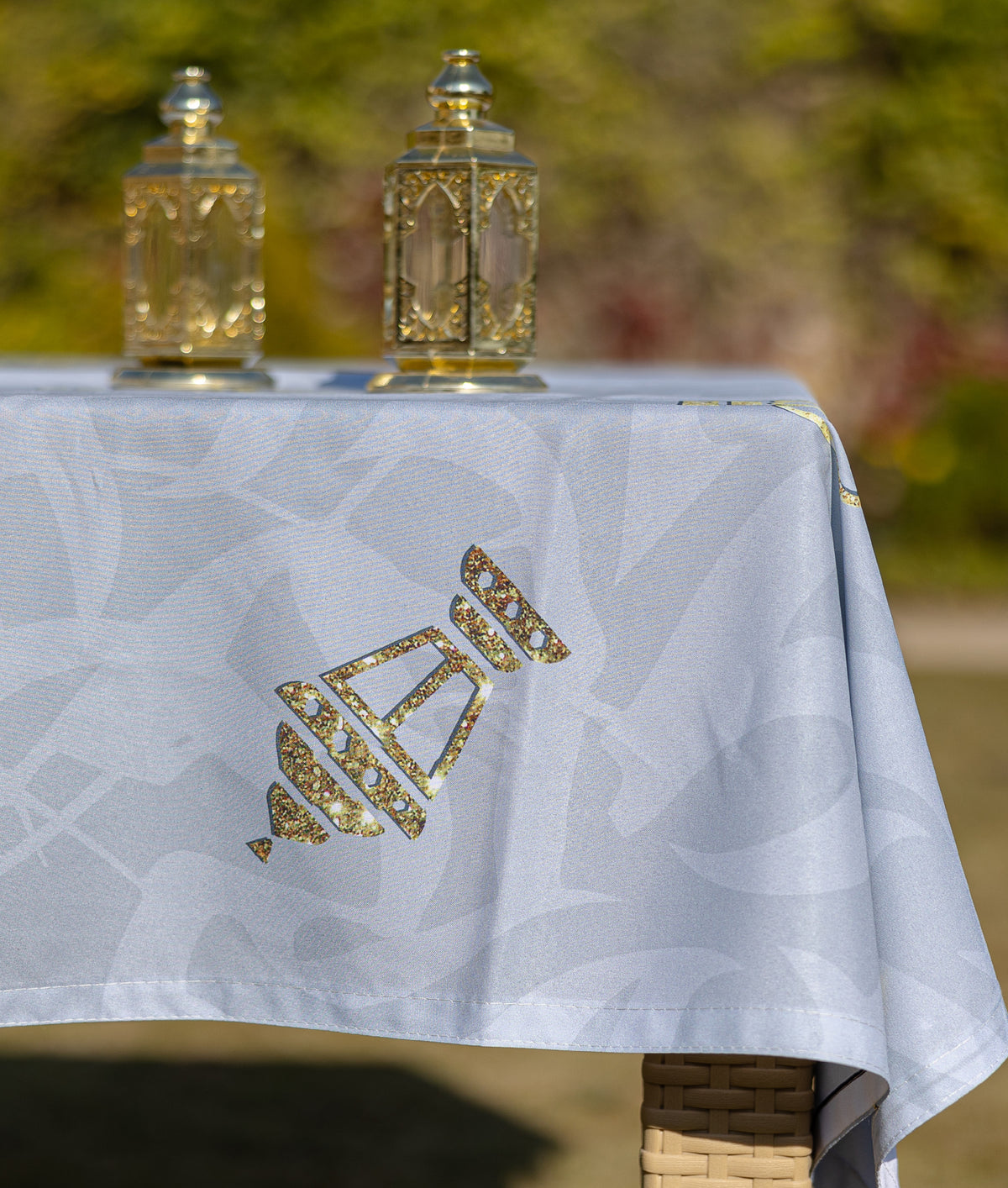 The Grey Mini Lanterns Table Cover (M)