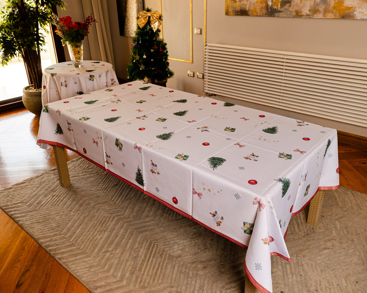 The Spiced Christmas blend table cover