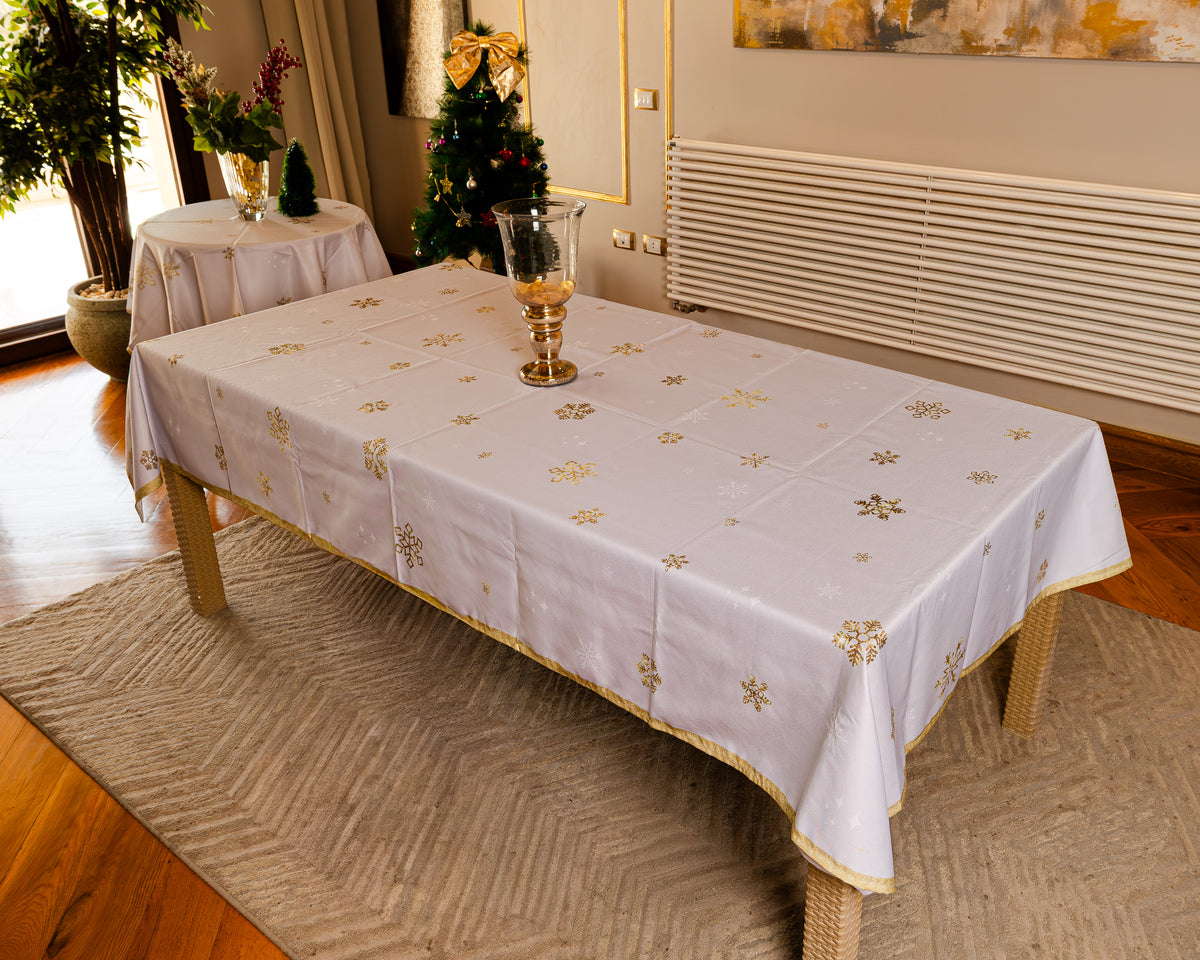The Gold Snowflake Sparkle table cover