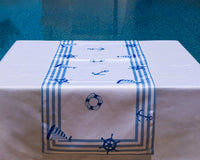 The Marine Life table runner