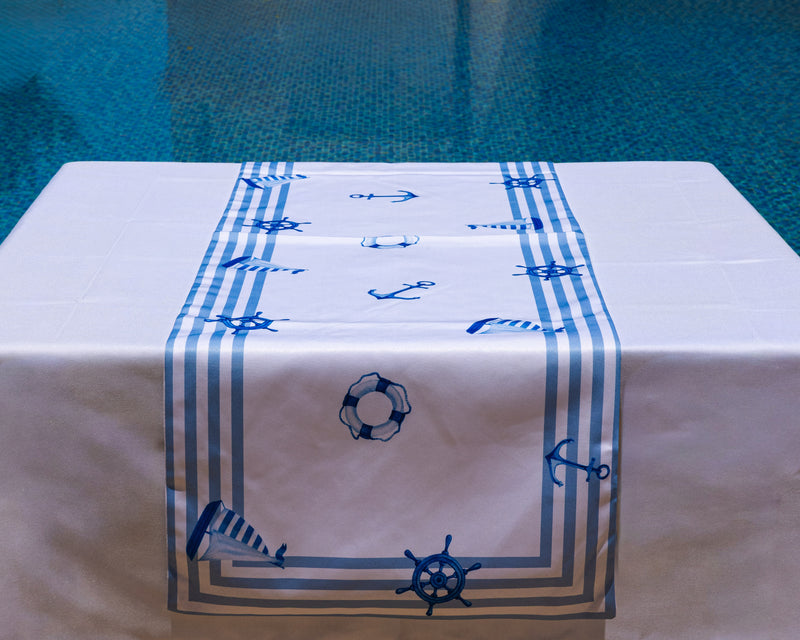 The Marine Life table runner – alternate view | Omash