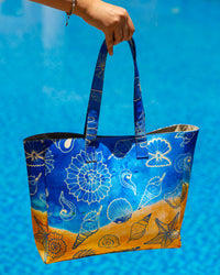The Coastal Shells tote bag – view 4 | Omash