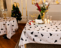 The Wintertime Whispers table cover