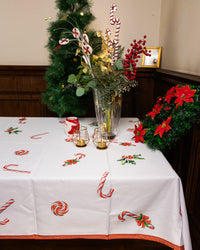 The Sugarplum Symphony table cover- 158