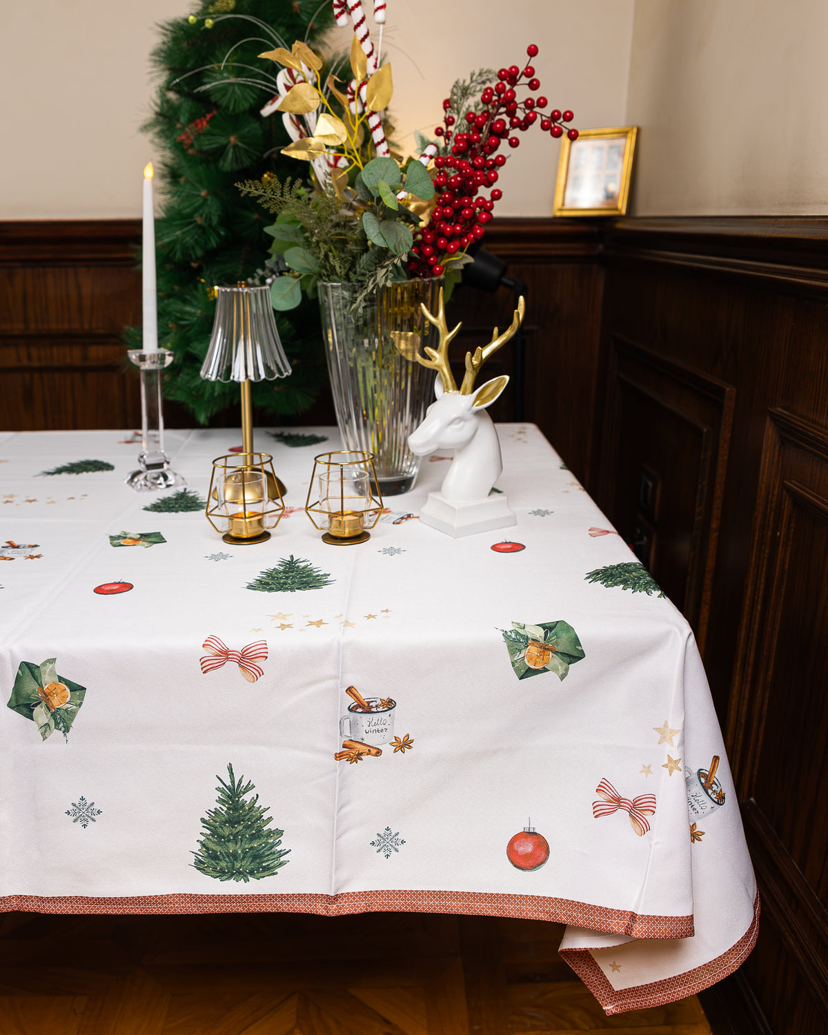 The Spiced Christmas blend table cover- 157