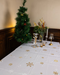 The Gold Snowflake Sparkle table cover- 162