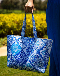 The bleu blanc tote bag – alternate view | Omash