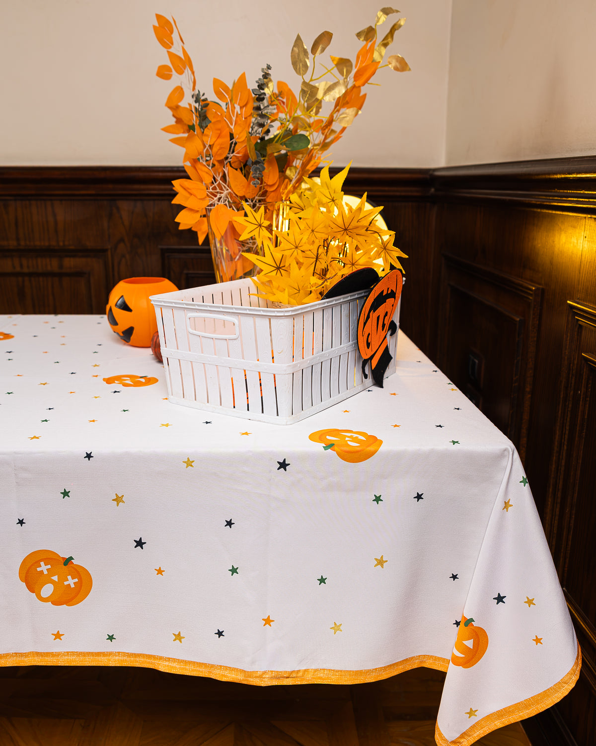 The Wicked Pumpkins table cover