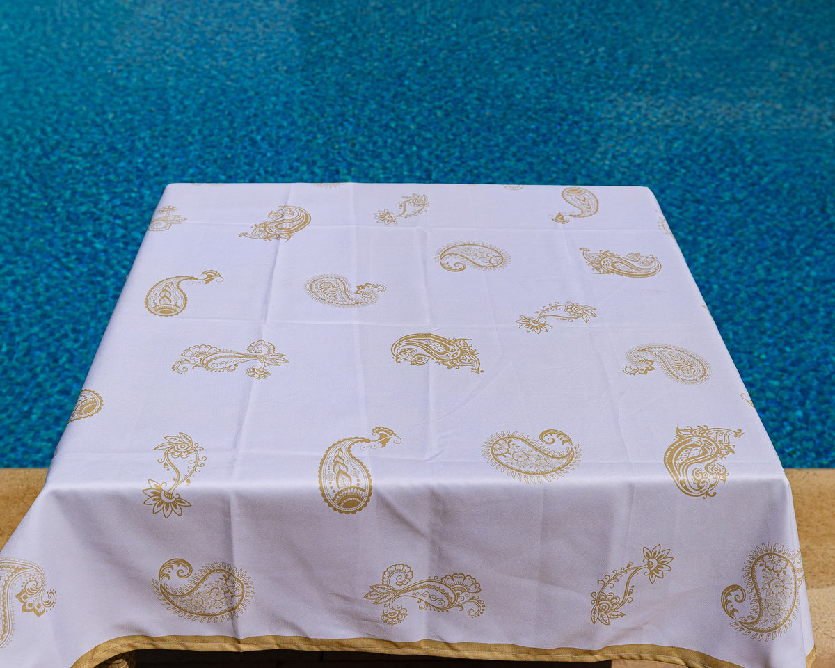 The Beige Paisley table cover-222