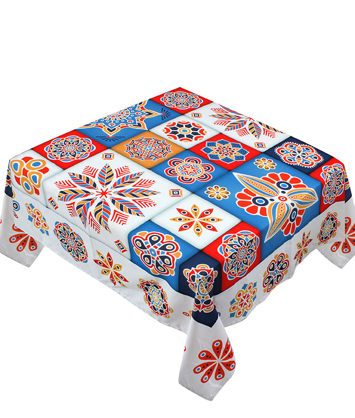 The patchwork table cover