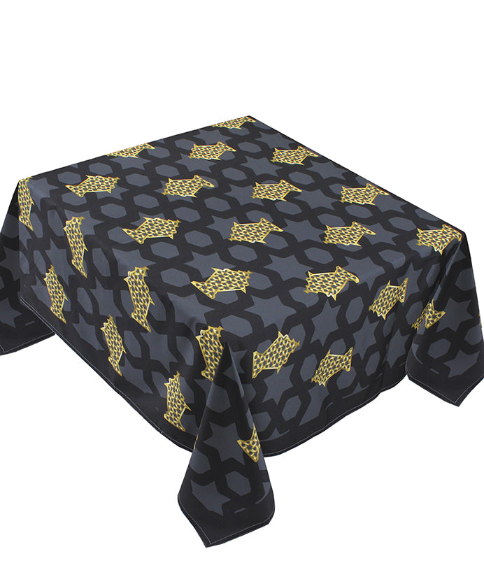 The Golden fawanis with Islamic background table cover