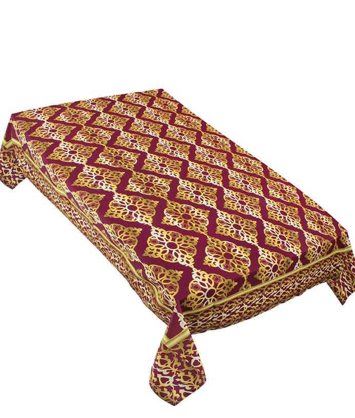 The burgundy golden table cover